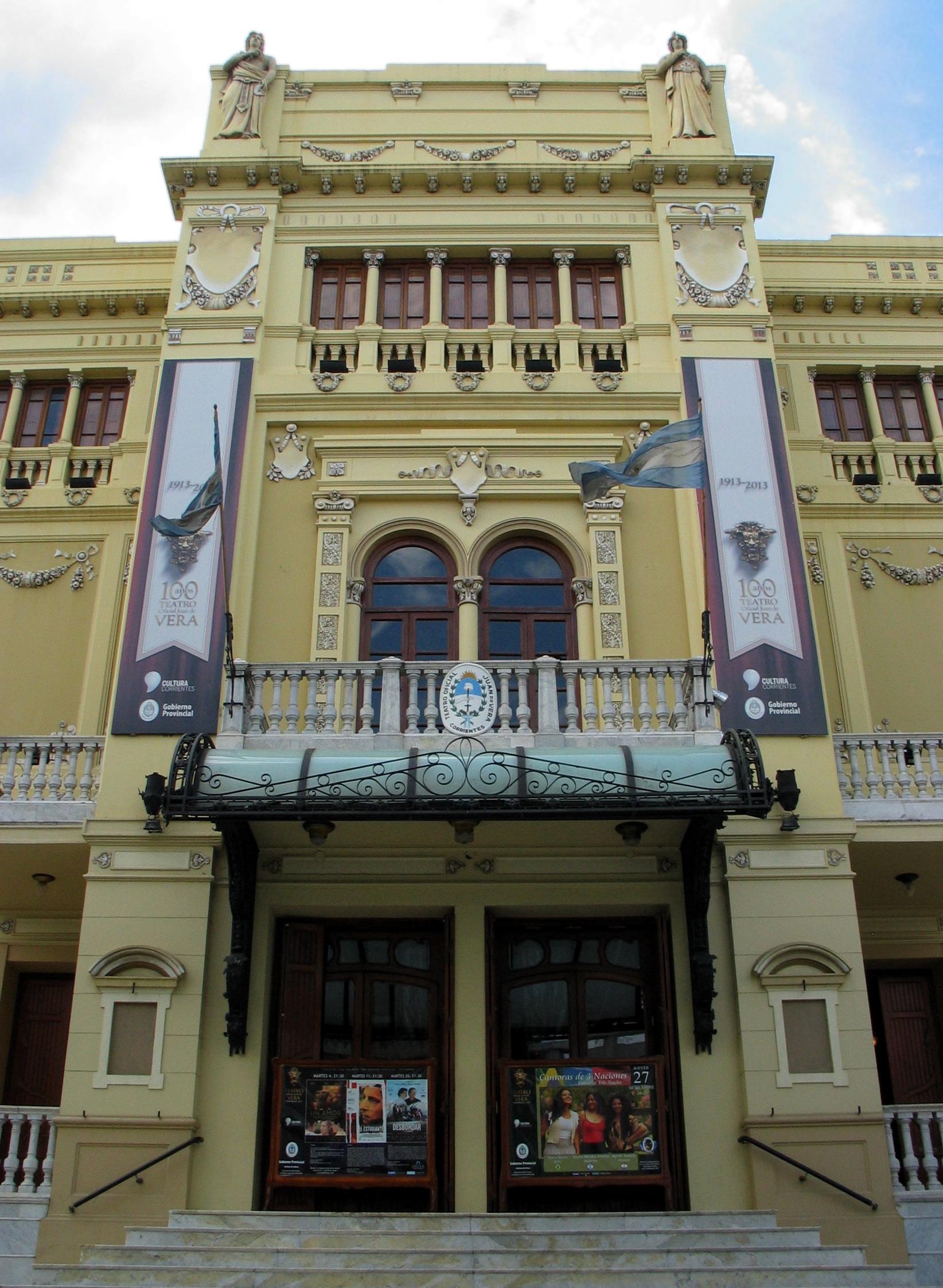 Teatro Juan de Vera